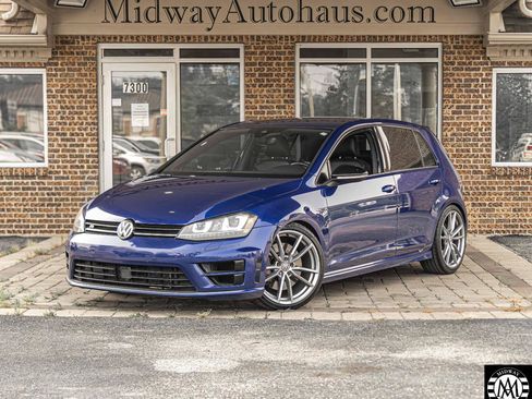Used 2017 Volkswagen Golf R 4-Door AWD/4WD image 2