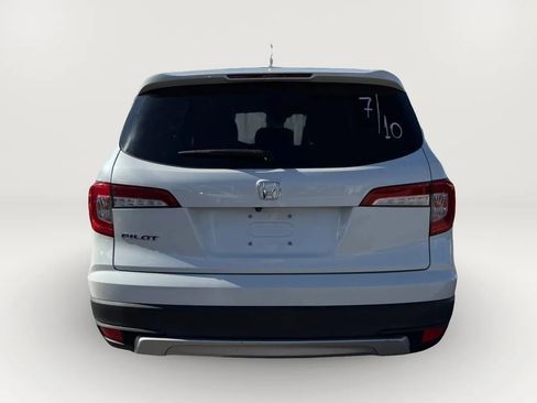 Used 2021 Honda Pilot EX image 5