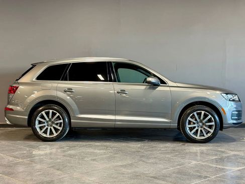 Used 2017 Audi Q7 3.0T Premium Plus image 4