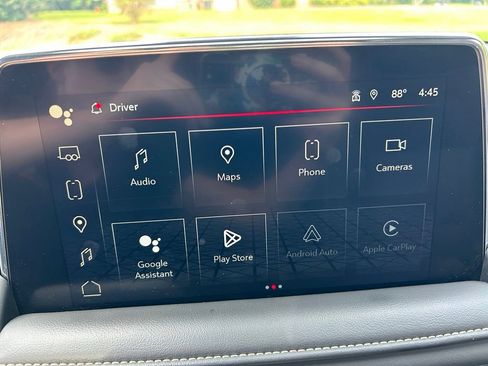 Used 2024 GMC Yukon XL SLT w/ SLT Premium Package RWD image 34