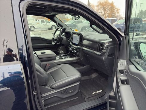 Used 2025 Ford F150 Lariat w/ Equipment Group 501A Mid image 30