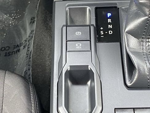 Certified 2025 Toyota Tacoma SR image 32