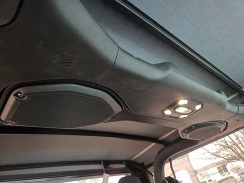 Used 2021 Jeep Wrangler Sport image 44