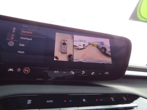 New 2026 Buick Enclave Sport Touring w/ LPO, Floor Liner Package image 22