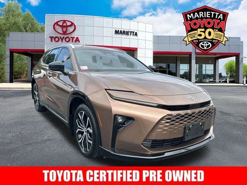 Certified 2025 Toyota Crown Signia image 1