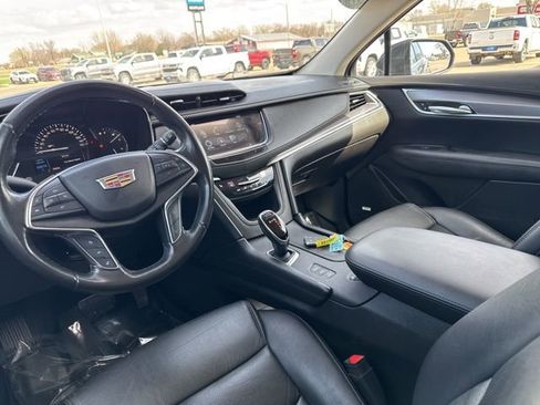 Used 2019 Cadillac XT5 Luxury AWD/4WD image 7