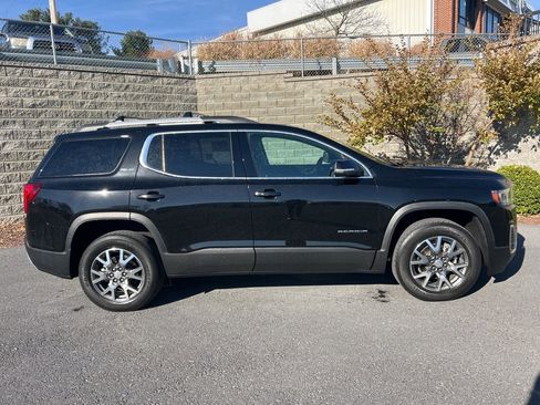 Used 2022 GMC Acadia SLE w/ Driver Convenience Package image 10