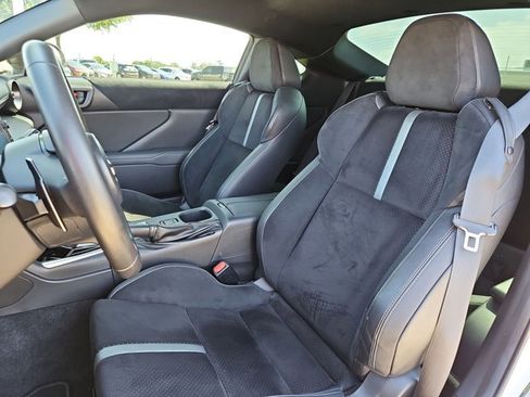 Used 2024 Toyota GR86 Premium RWD image 15