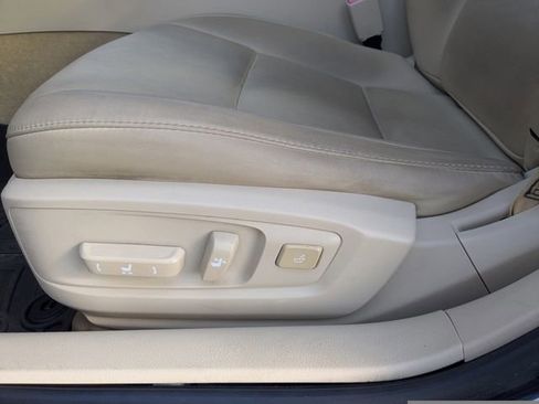 Used 2013 Lexus ES 350 w/ Premium Pkg image 19