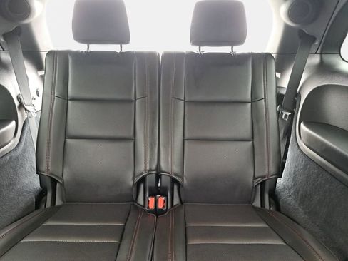 Used 2025 Dodge Durango GT image 13