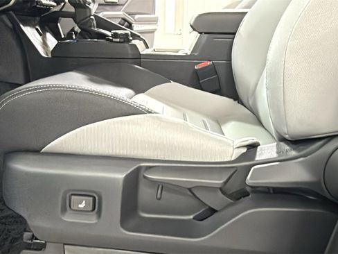 New 2025 Toyota Tacoma TRD Off-Road image 14