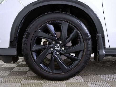 Used 2021 Honda HR-V Sport image 11