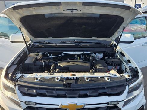 Used 2022 Chevrolet Colorado LT w/ Fleet Safety Package image 22
