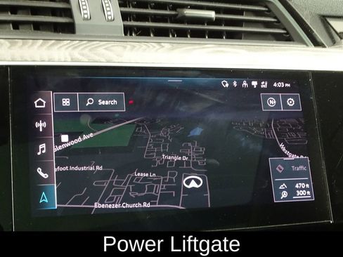 Used 2021 Audi e-tron Premium Plus image 10