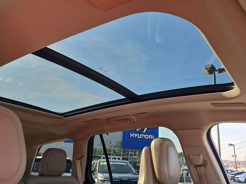 Used 2020 Lincoln Aviator Reserve w/ Equipment Group 201A image 20