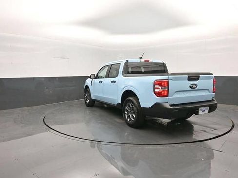 New 2026 Ford Maverick XLT w/ XLT Luxury Package FWD image 5