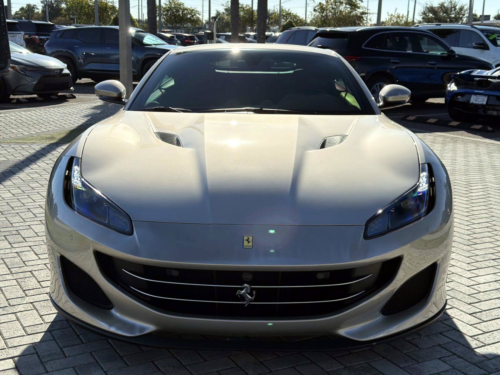Used 2019 Ferrari Portofino RWD image 14