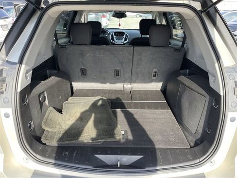 Used 2013 GMC Terrain SLE image 22