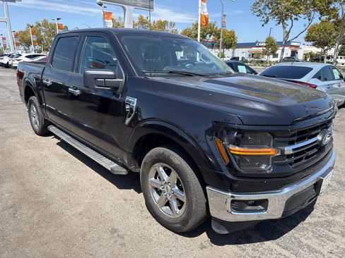 Used 2025 Ford F150 XLT w/ Equipment Group 301A Standard RWD image 7