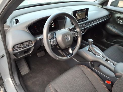 Used 2024 Honda HR-V Sport image 13