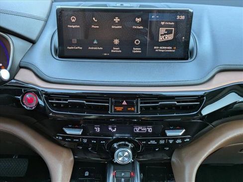 Used 2024 Acura MDX FWD w/ Technology Package image 16