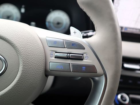 Used 2025 Hyundai Palisade Limited image 24