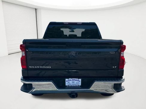 Used 2024 Chevrolet Silverado 1500 LT AWD/4WD image 6