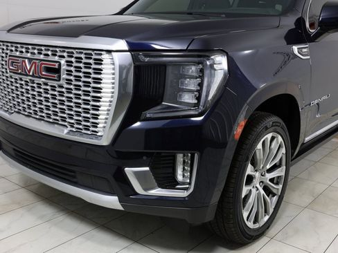 Used 2021 GMC Yukon XL Denali w/ Denali Premium Package image 54