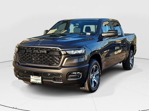 New 2026 RAM 1500 Express image 7