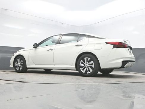 Used 2021 Nissan Altima 2.5 S FWD image 33