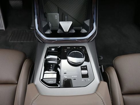 New 2026 BMW X3 xDrive30 w/ Premium Package AWD/4WD image 13