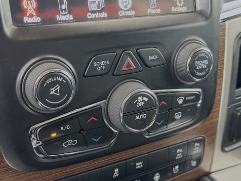 Used 2015 RAM 1500 Laramie w/ Convenience Group AWD/4WD image 15