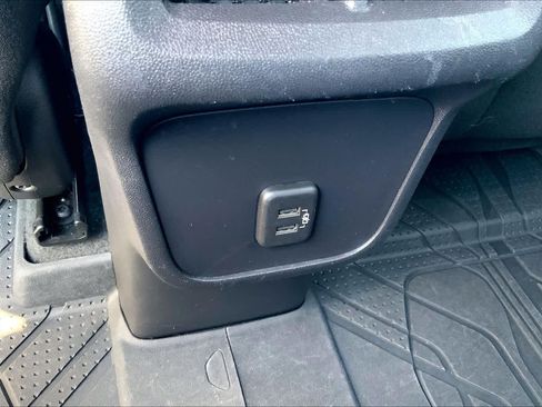 Used 2024 Chevrolet Equinox LS w/ LS Convenience Package FWD image 34