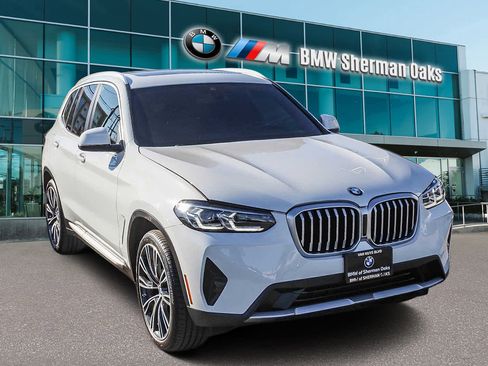 Used 2024 BMW X3 sDrive30i w/ Convenience Package image 3