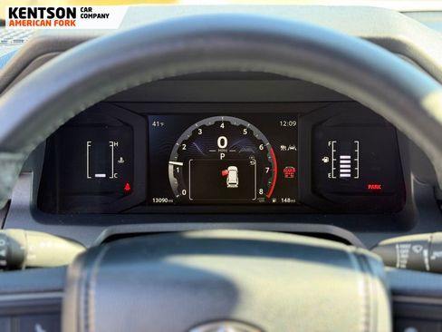 Used 2025 Toyota 4Runner SR5 image 19