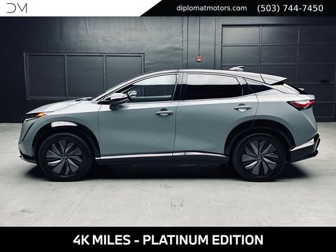 Used 2025 Nissan Ariya Platinum AWD/4WD image 4
