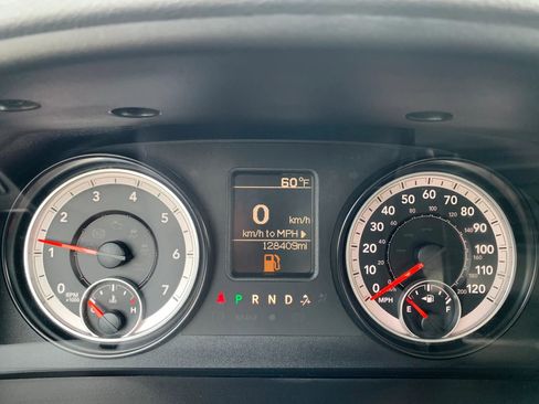 Used 2015 RAM 3500 Tradesman AWD/4WD image 12