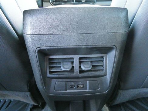 Used 2024 Chevrolet Colorado Z71 w/ Z71 Convenience Package 2 image 20