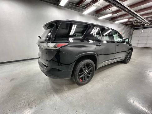 Certified 2018 Chevrolet Traverse Premier w/ Redline Edition AWD/4WD image 8