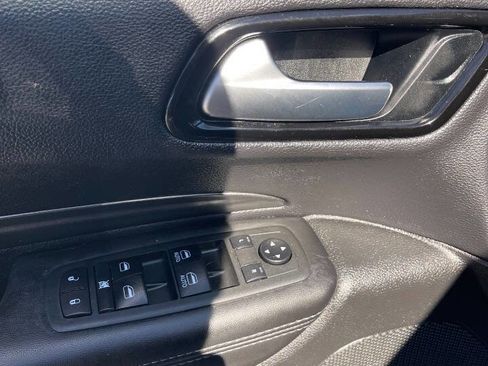 Used 2021 Dodge Durango SXT image 22