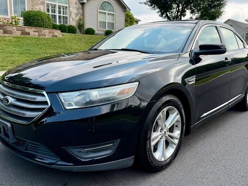 Used 2013 Ford Taurus SEL FWD image 1