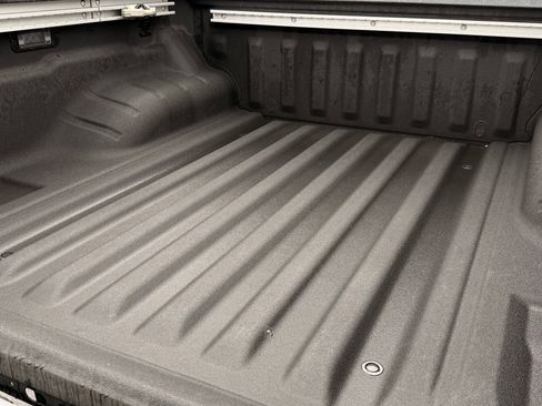 Used 2024 Nissan Frontier PRO-4X w/ Pro Premium Package image 35