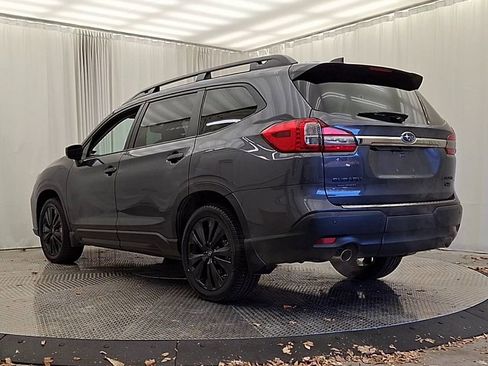 Used 2022 Subaru Ascent Onyx Edition image 9