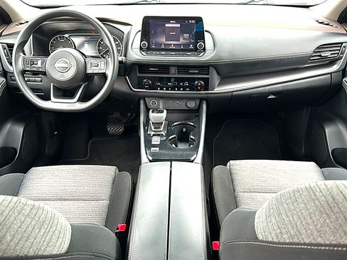 Used 2023 Nissan Rogue SV FWD image 20