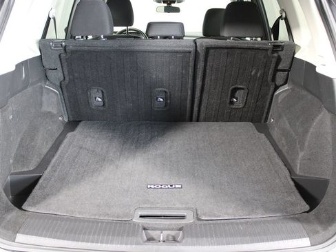 Used 2024 Nissan Rogue S FWD image 20
