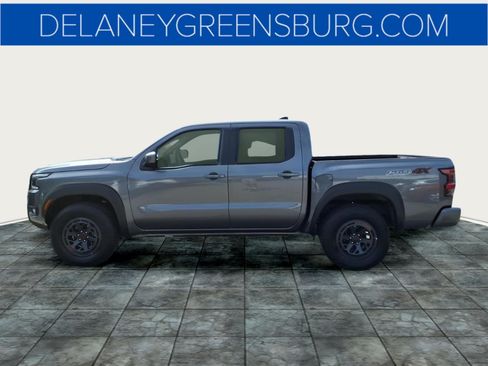 Used 2026 Nissan Frontier PRO-4X AWD/4WD image 6