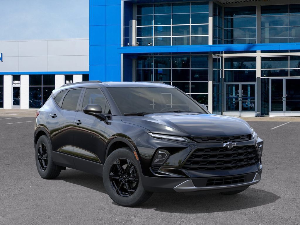 New 2026 Chevrolet Blazer LT w/ Convenience Package AWD/4WD image 7