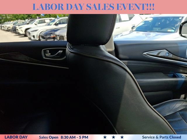 Used 2015 INFINITI QX60 Luxe w/ Premium Plus Package AWD/4WD image 13