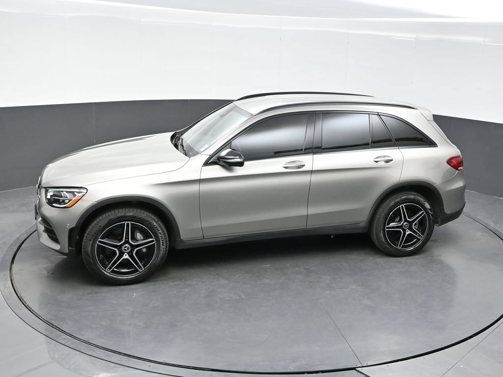Used 2022 Mercedes-Benz GLC 300 4MATIC image 32