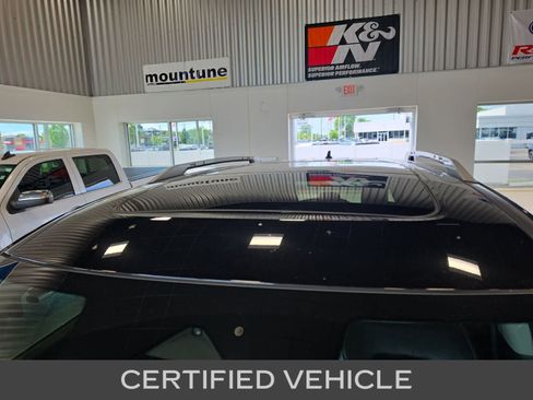 Used 2022 Nissan Pathfinder SL AWD/4WD image 14